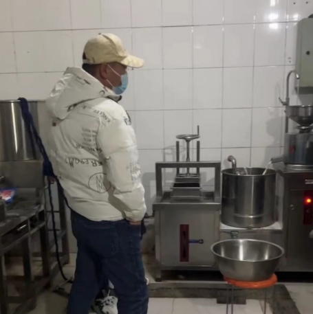 豆贵妃豆腐机怎么操作