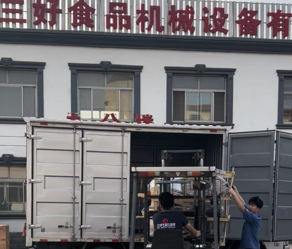 客户来厂自提豆腐机